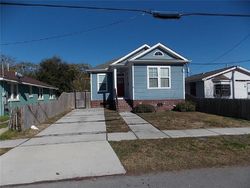 Bank Foreclosures in NEW ORLEANS, LA