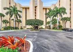 Bank Foreclosures in FORT LAUDERDALE, FL