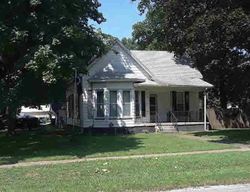 Bank Foreclosures in GIRARD, IL