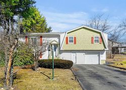Bank Foreclosures in RANDOLPH, MA