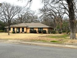 Bank Foreclosures in CORSICANA, TX