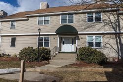 Bank Foreclosures in HUDSON, MA