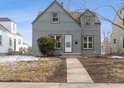 Bank Foreclosures in MILWAUKEE, WI