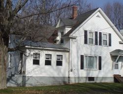 Bank Foreclosures in HOULTON, ME