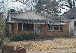 Bank Foreclosures in PINE BLUFF, AR