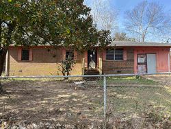 Bank Foreclosures in LUMPKIN, GA