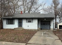 Bank Foreclosures in TOPEKA, KS