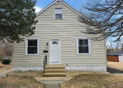 Bank Foreclosures in NATIONAL PARK, NJ