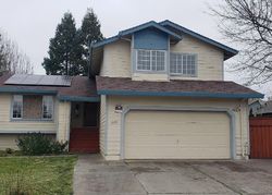 Bank Foreclosures in WINDSOR, CA