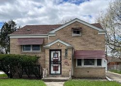 Bank Foreclosures in BROADVIEW, IL