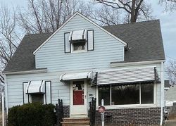 Bank Foreclosures in EUCLID, OH