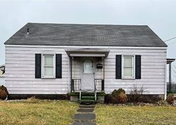 Bank Foreclosures in WEIRTON, WV