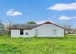 Bank Foreclosures in FREEPORT, TX