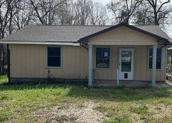 Bank Foreclosures in HUNTSVILLE, TX