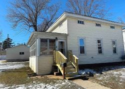 Bank Foreclosures in BERLIN, WI