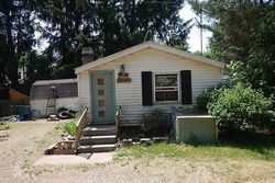 Bank Foreclosures in VICKSBURG, MI