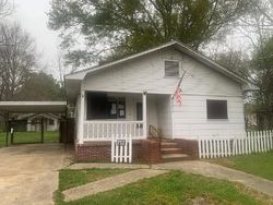 Bank Foreclosures in HATTIESBURG, MS