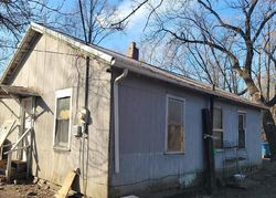 Bank Foreclosures in MOUNT VERNON, IL