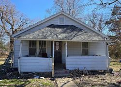 Bank Foreclosures in DEXTER, MO