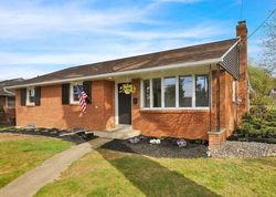 Bank Foreclosures in FLEETWOOD, PA