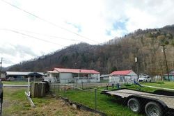 Bank Foreclosures in DOROTHY, WV