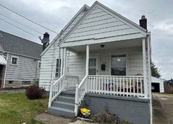 Bank Foreclosures in YOUNGSTOWN, OH