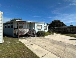 Bank Foreclosures in MIMS, FL