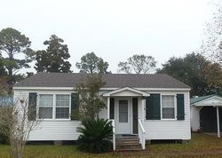 Bank Foreclosures in THIBODAUX, LA