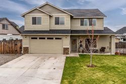 Bank Foreclosures in REDMOND, OR