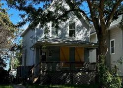 Bank Foreclosures in MAYWOOD, IL