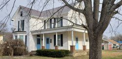 Bank Foreclosures in WAVERLY, TN