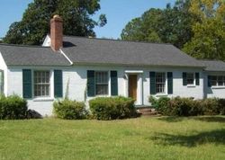 Bank Foreclosures in CHERAW, SC