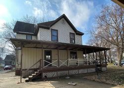 Bank Foreclosures in MENDOTA, IL