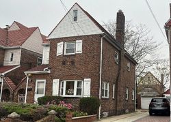 Bank Foreclosures in SPRINGFIELD GARDENS, NY