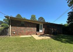 Bank Foreclosures in FAIRFIELD, AL