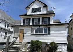 Bank Foreclosures in ARVERNE, NY