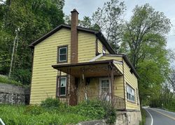 Bank Foreclosures in PINE GROVE, PA