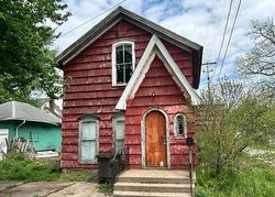 Bank Foreclosures in ELKHART, IN