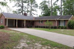 Bank Foreclosures in CORDELE, GA