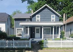 Bank Foreclosures in ROCHESTER, IN