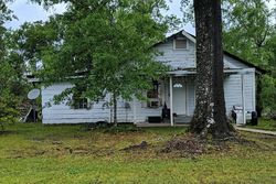 Bank Foreclosures in HAMMOND, LA