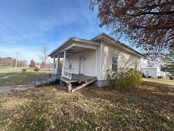 Bank Foreclosures in LA BELLE, MO