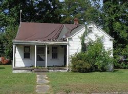 Bank Foreclosures in ELIZABETH CITY, NC