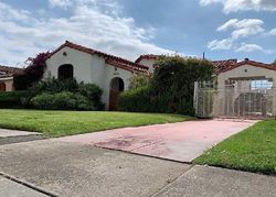 Bank Foreclosures in INGLEWOOD, CA