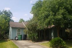 Bank Foreclosures in HOUSTON, TX