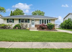 Bank Foreclosures in DYER, IN