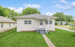 Bank Foreclosures in NEW CASTLE, IN