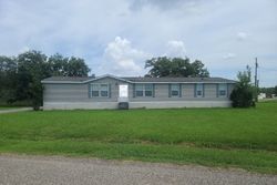 Bank Foreclosures in BREAUX BRIDGE, LA