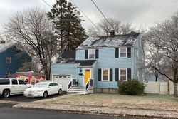 Bank Foreclosures in STRATFORD, CT