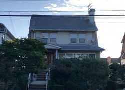 Bank Foreclosures in WHITESTONE, NY